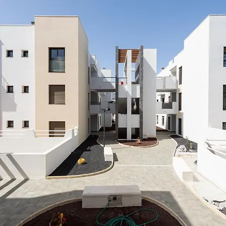 Apartamento En Residencia De Lujo Con Terraza Y Piscina *