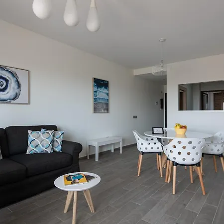 Homeforguest En Residencia De Lujo Con Terraza Y Piscina * La Guirra