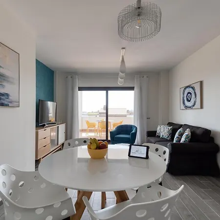 Homeforguest En Residencia De Lujo Con Terraza Y Piscina Ла-Гирра