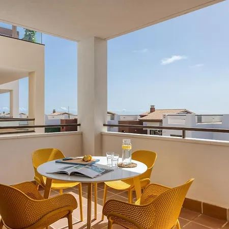 Homeforguest En Residencia De Lujo Con Terraza Y Piscina